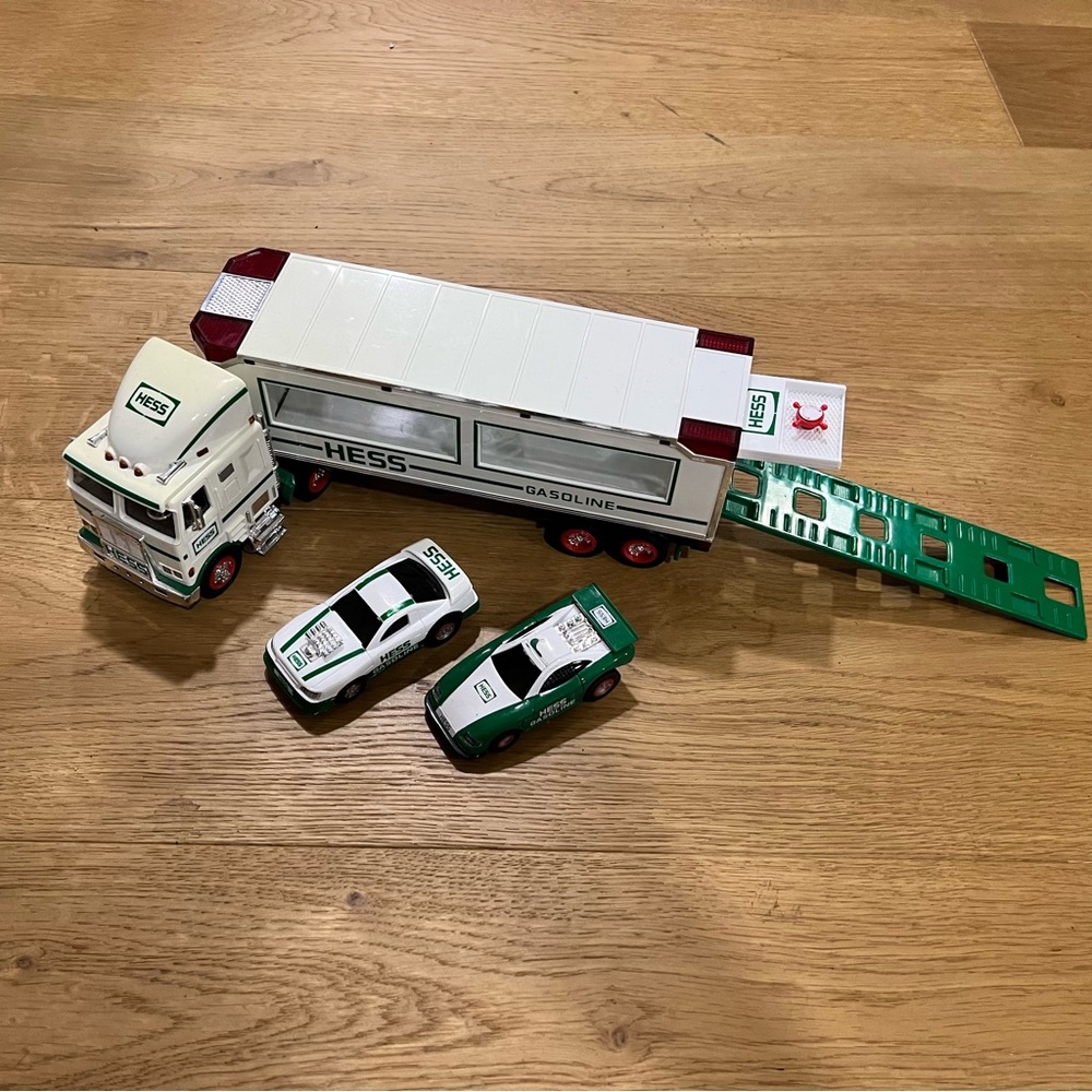 Hess 1997 Truck with Two Racers Collectible Toy